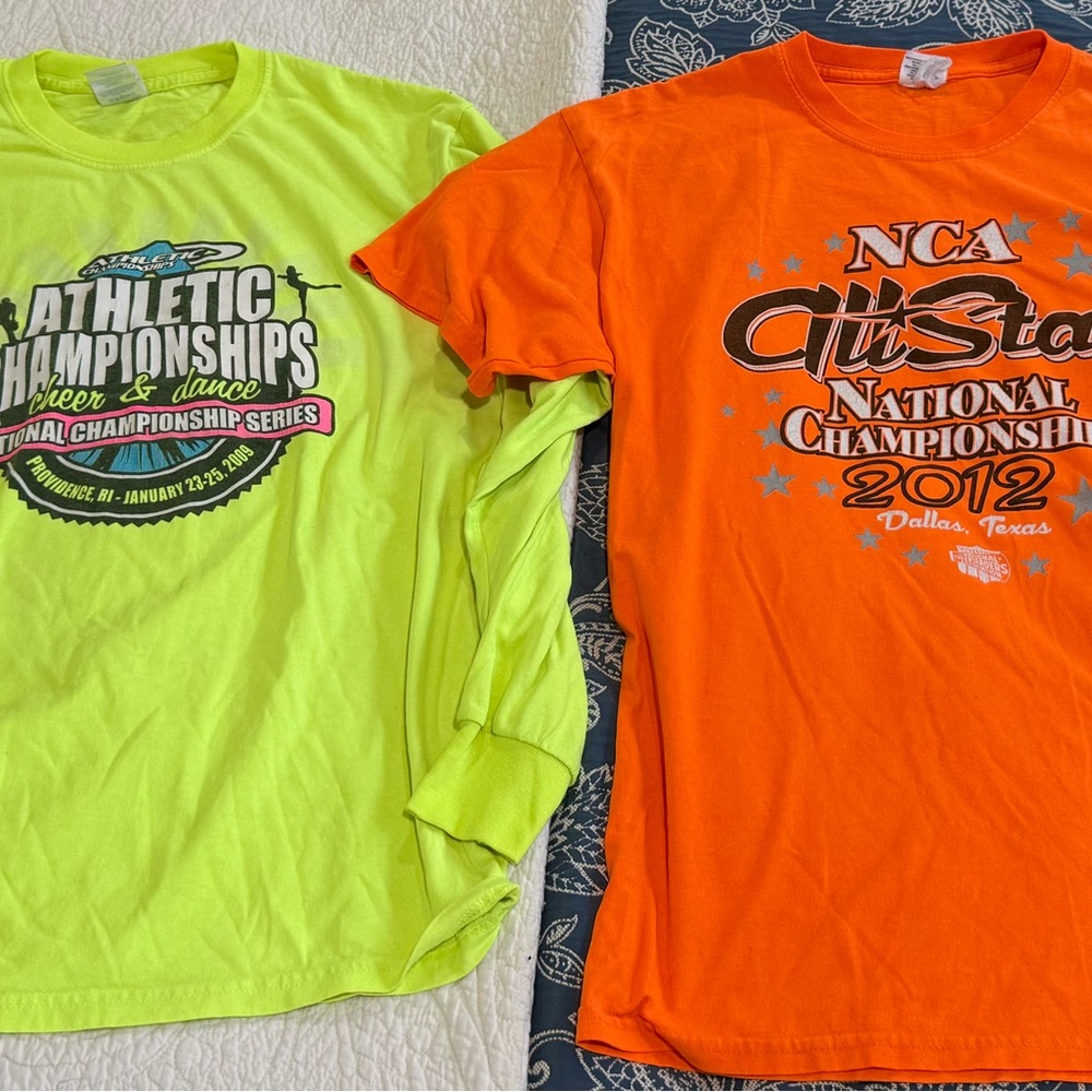 2 Athletic Championships Neon Green and Orange Adult T-Shirts Size Large